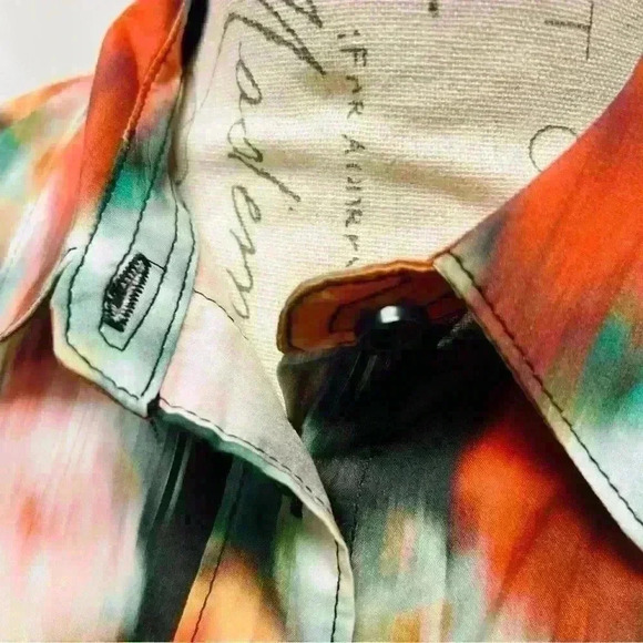 J. Crew  Liberty Arts Hazy Days Floral Print
Slim Fit Button Down Size 6 - Picture 9 of 16